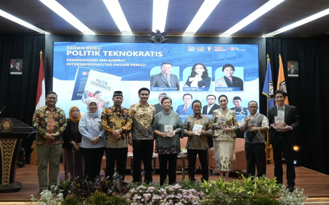 DEPARTEMEN POLITIK DAN ILMU PEMERINTAHAN FISIP UNDIP GELAR BEDAH BUKU “POLITIK TEKNOKRATIS: KEMENANGAN MELAMPAUI INTERSEKSIONALITAS DALAM PEMILU”